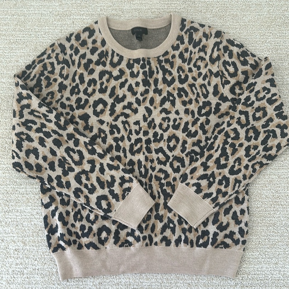 J. Crew merino wool leopard print sweater sz medium